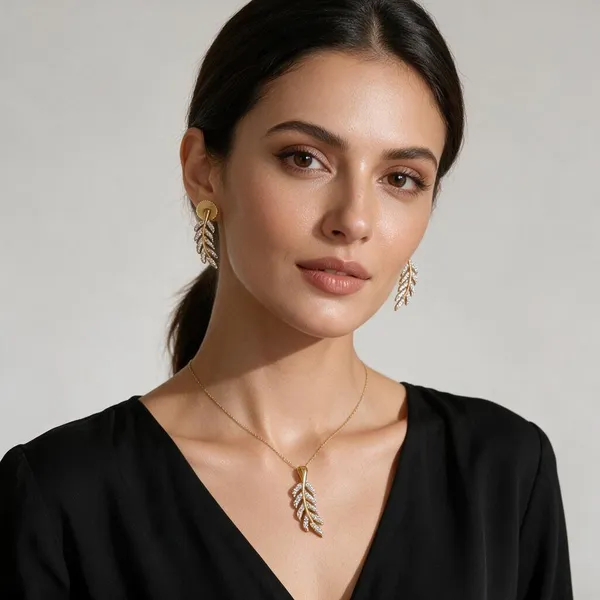 Gold_Tone_Crystal_Leaf_Stud_Earrings_For_Women