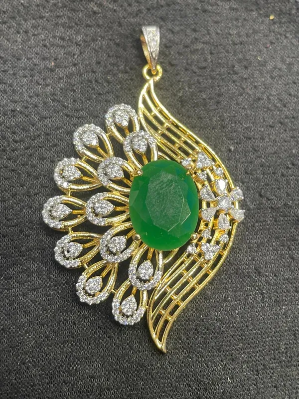 Gold_Tone_Green_Stone_Floral_Pendant_For_Women