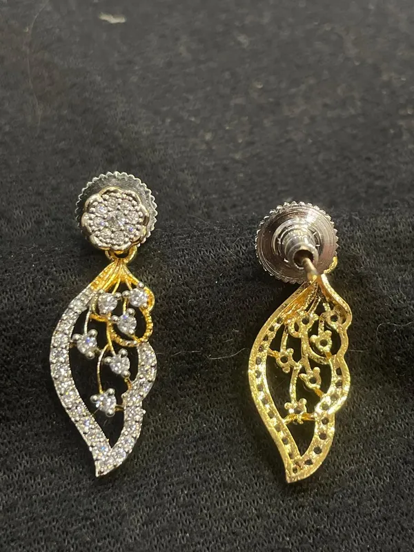 Gold_Tone_Crystal_Leaf_Drop_Earrings_For_Women