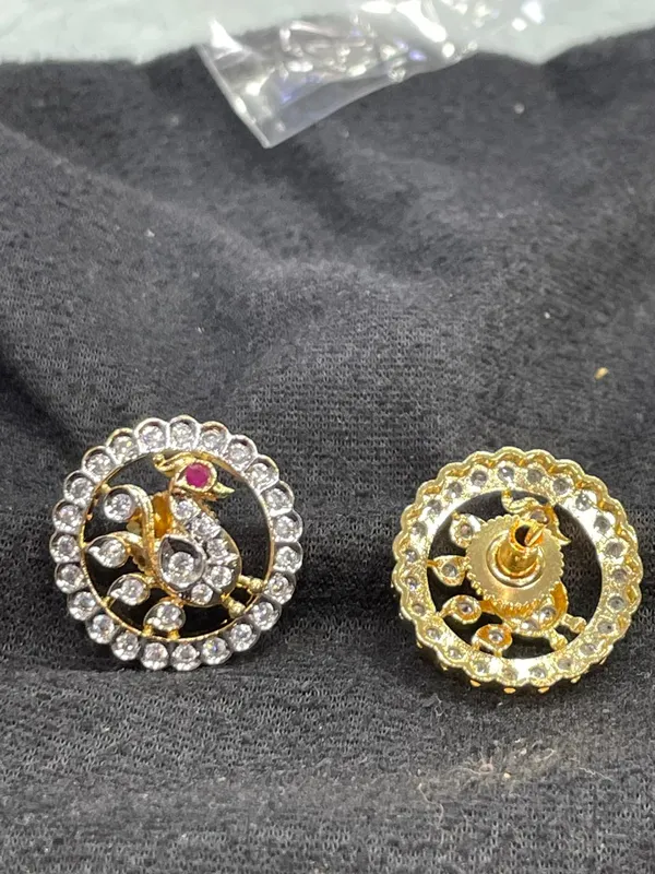 Gold_Tone_Peacock_Motif_Round_Stud_Earrings_For_Women