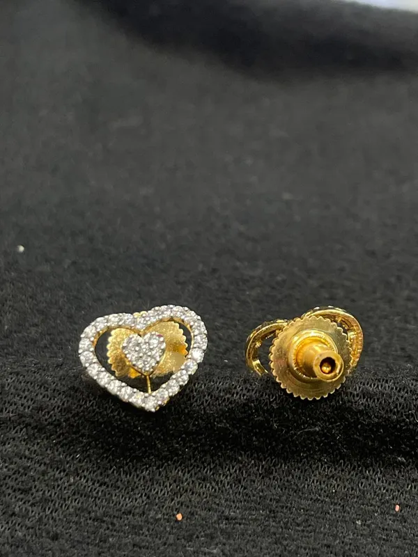Gold_Tone_Clear_Stone_Heart_Stud_Earrings_For_Women