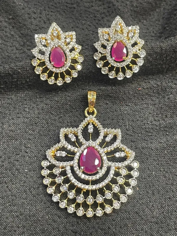 Gold_Tone_Magenta_Stone_Floral_Pendant_And_Earrings_Set_For_Women