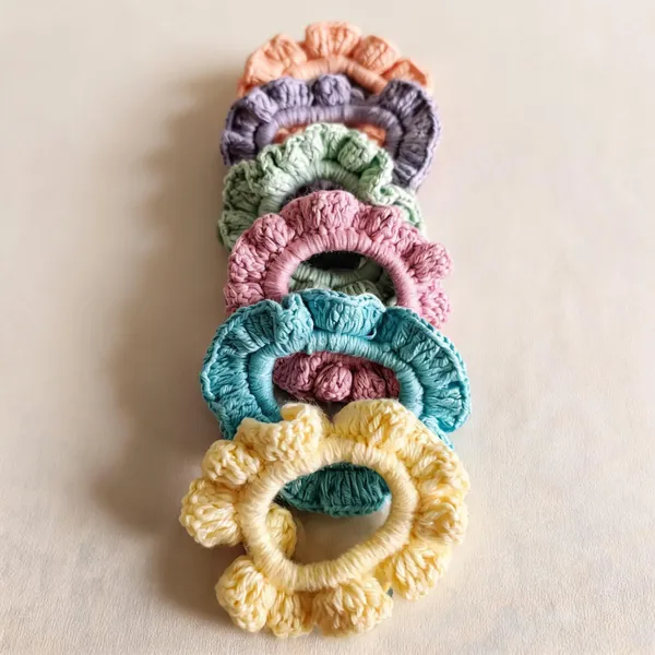Multicolor_Acrylic_Crochet_Ruffled_Scrunchies_For_Women