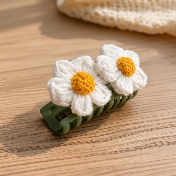 White_Acrylic_Crochet_Floral_Claw_Clip_For_Women