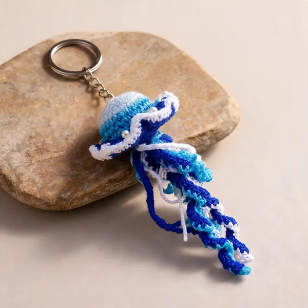 Blue_Acrylic_Crochet_Jellyfish_Keychain_For_Gifting