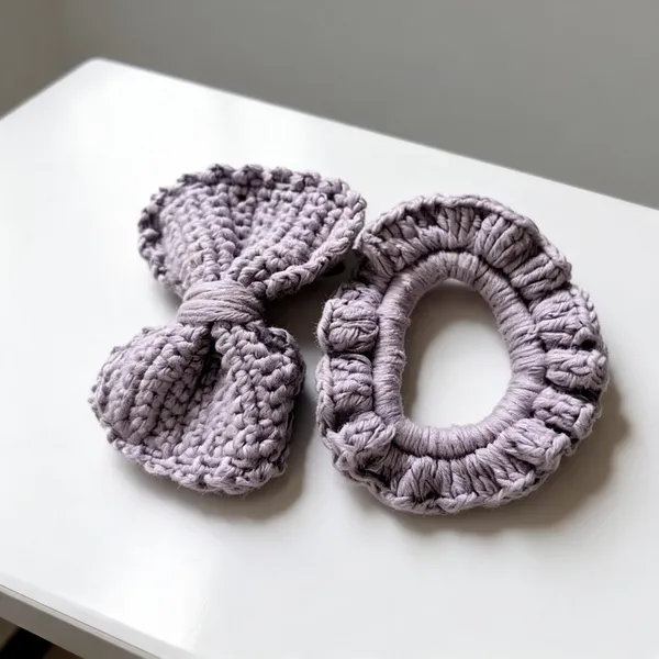 Grey_Crocheted_Scrunchie_Set_for_Women