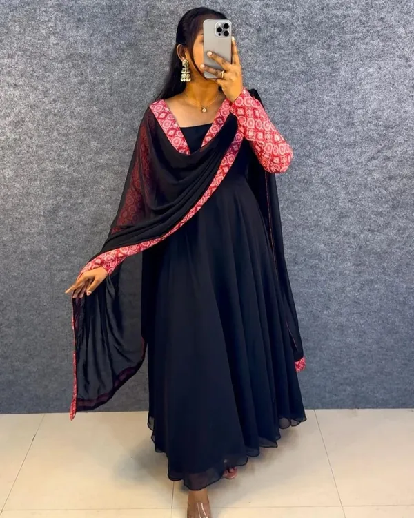 Black_Printed_Anarkali_Dress_With_Dupatta_For_Women