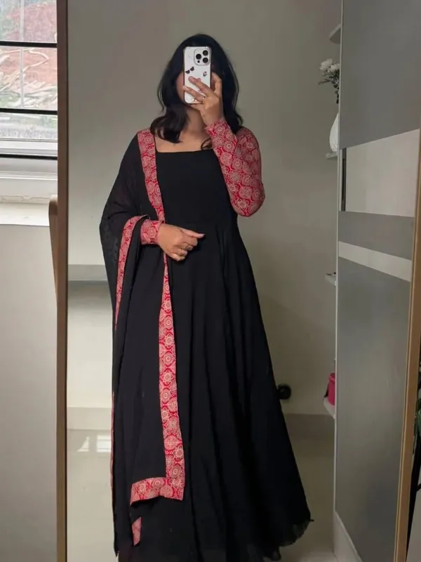 Black_Printed_Anarkali_Dress_With_Dupatta_For_Women
