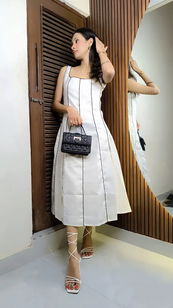 White_Stripe_Sleeveless_A-Line_Dress_For_Women