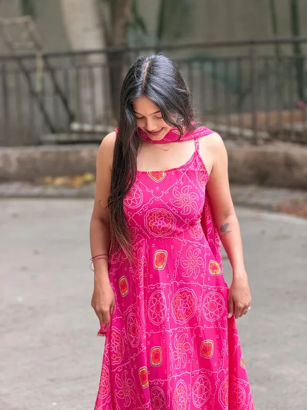 Pink_Geometric_Floral_Print_Sleeveless_Maxi_Dress_For_Women
