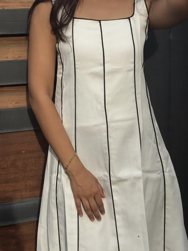 Cream_Stripe_Sleeveless_A-Line_Midi_Dress_For_Women