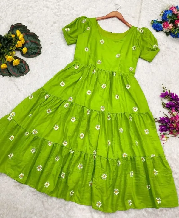 Green_Floral_Puff_Sleeve_Tiered_Midi_Dress_For_Women