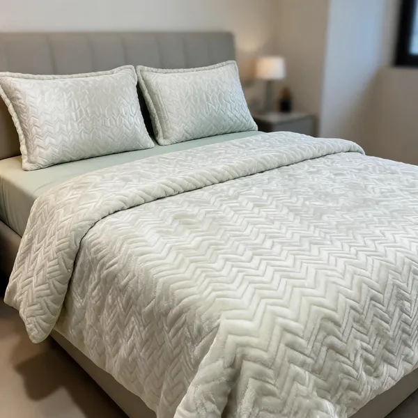 Soft_Flannel_Chevron_Print_Green_Comforter_Set