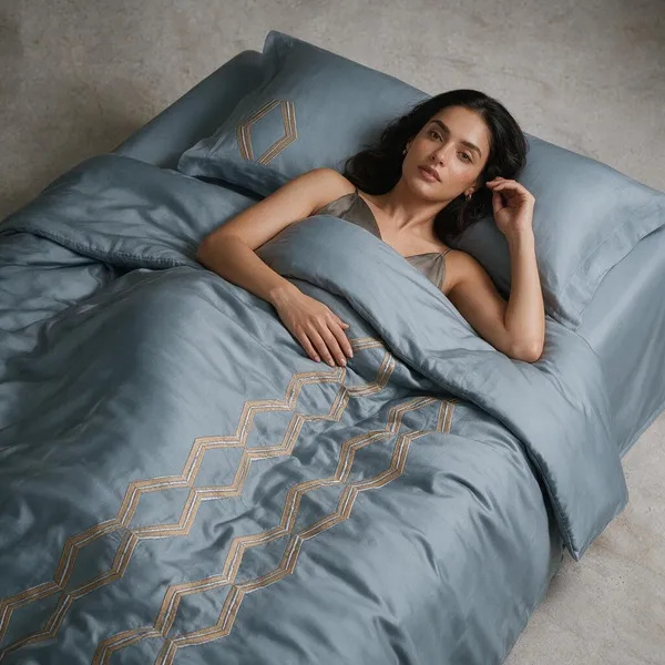 8_PC_400TC_PURE_COTTON_EMBROIDERY_COMFORTER_SET