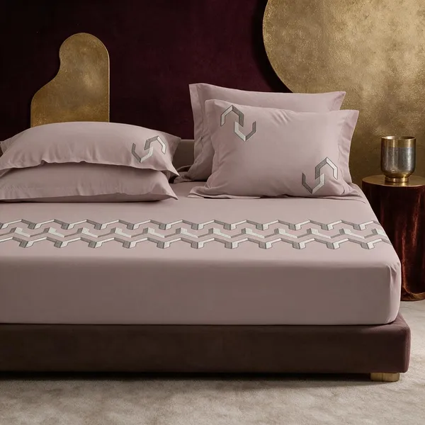 Designers_Embroidery_Series_Bedsheet_By_Home_Buzz