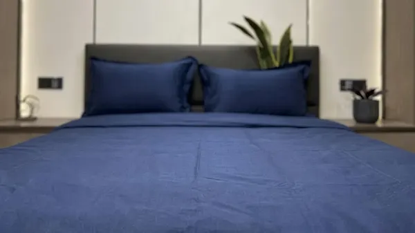 Cotton_Solid_Navy_Blue_King_Size_Bedsheet_Set