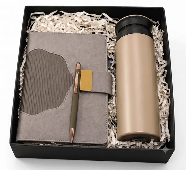 Personalized_Notebook_Pen_And_Travel_Tumbler_Gift_Set
