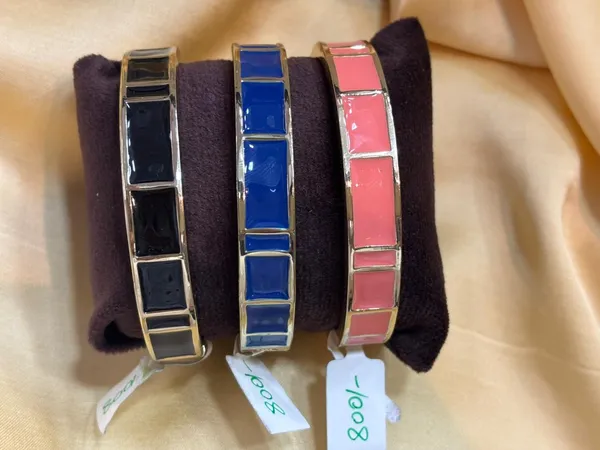 Peach_Broad_Bracelet_Pink