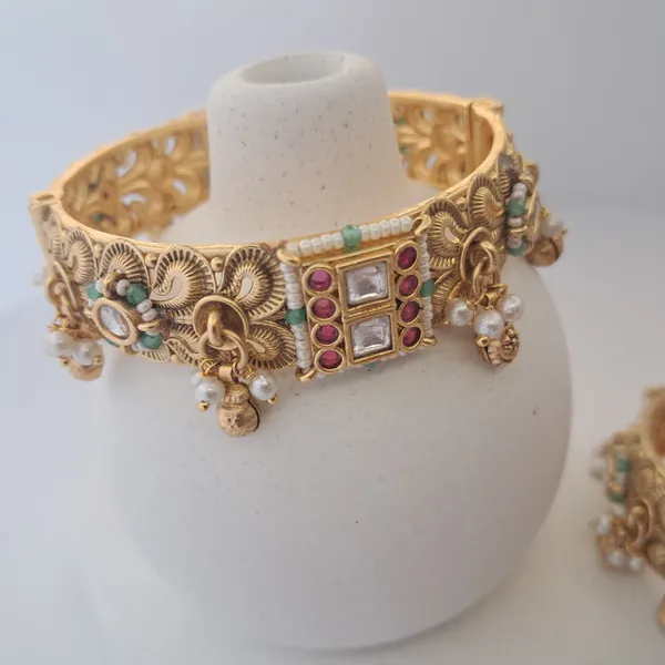 Royal_Maya_Bangles_Default_Title