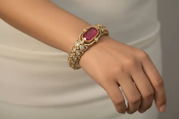 Royal_Ruby_Red_Bracelet_Default_Title