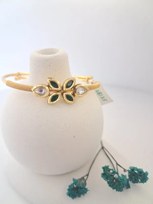 Floral_Kundan_Bracelet_Default_Title