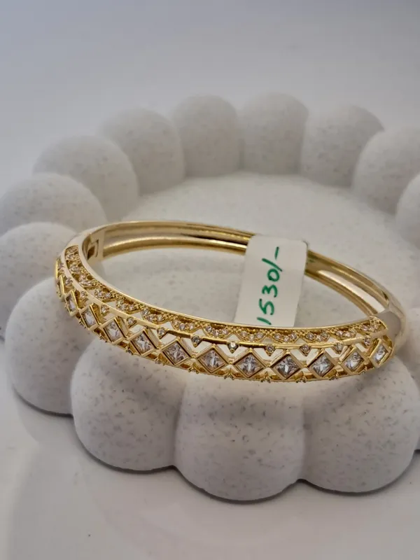 Cz_Lattice_Gold_Default_Title