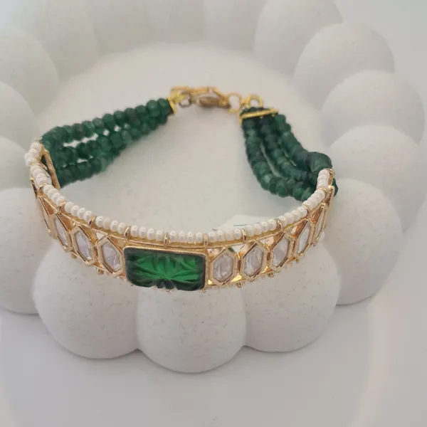 Emerald_Kundan_Bracelet_Default_Title