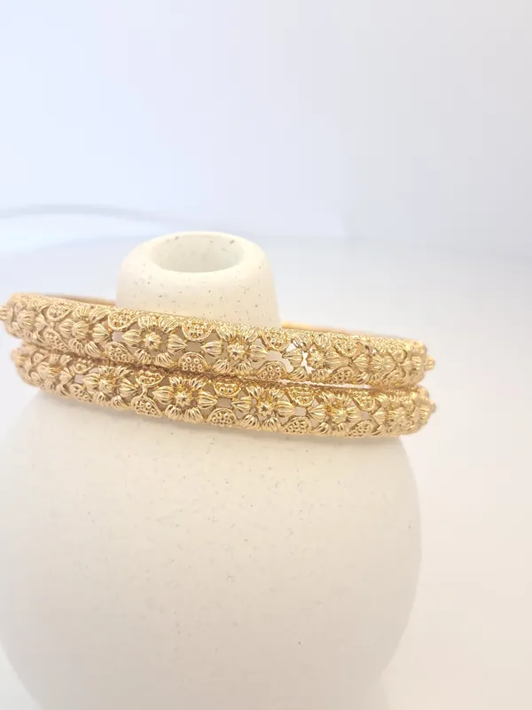 Floral_Gold_Finish_Bangles