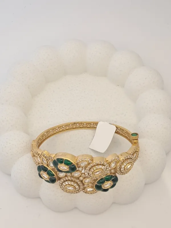 The_Zariya_Green_Meenakari_Polki_Bracelet_Default_Title
