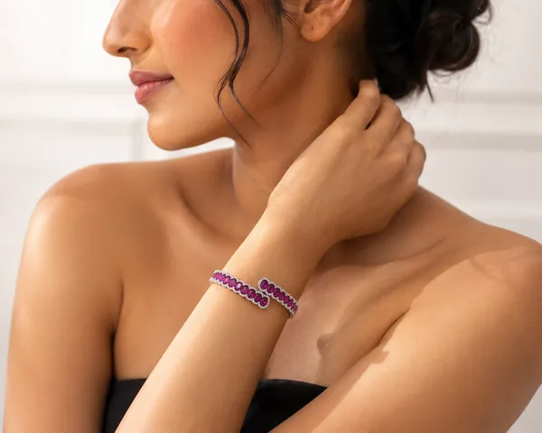 Fuchsia_Ruby_Curve_Bracelet_Default_Title