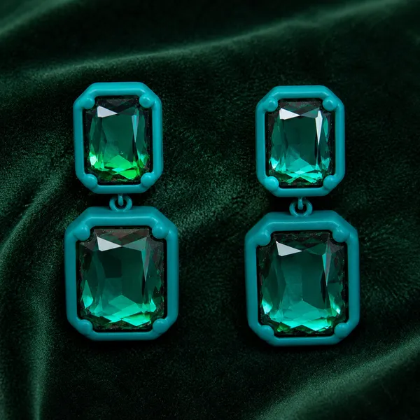 Title_The_Virelle_Emerald_Drop_Earrings_Default_Title