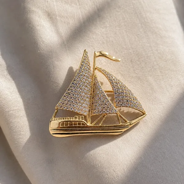 Golden_Voyage_Sailboat_Brooch_With_Cz_Stones_Default_Title