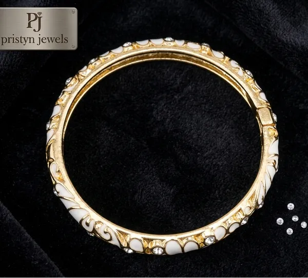 White_Enamel_Bangle_Default_Title
