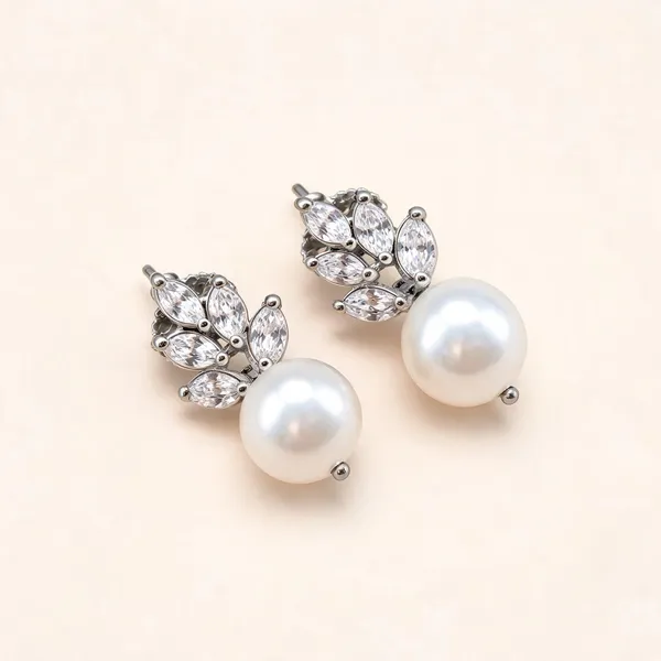 Five-Leaf_Cluster_Earrings_With_White_Pearl_Drops_|_Clear_/_White_/_Silver_Tone