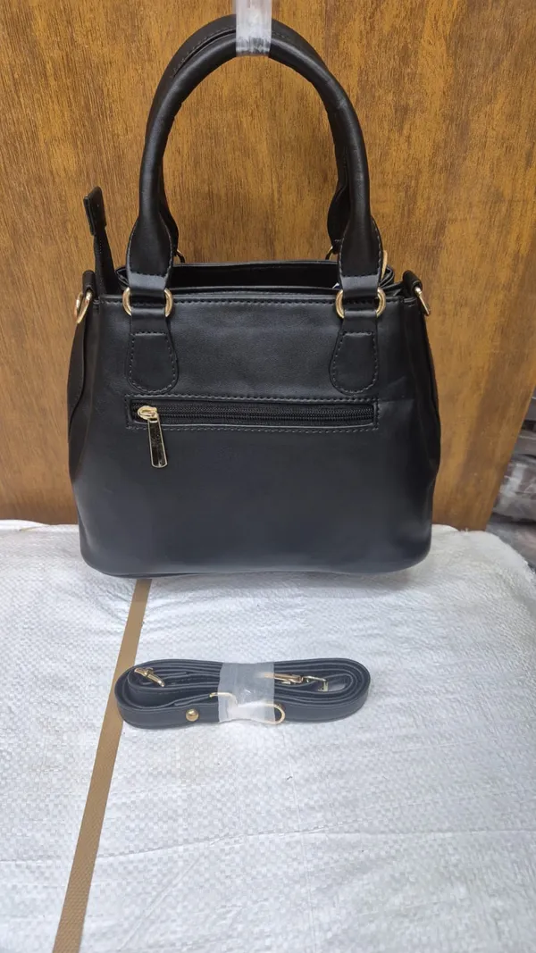 Black_Pu_Leather_Structured_Handbag_For_Women