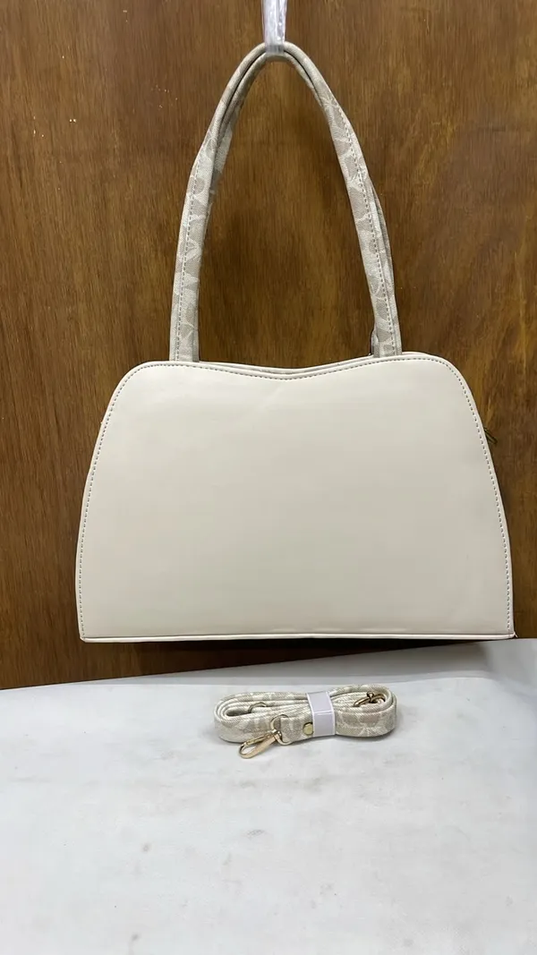 White_Pu_Leather_Tote_Bag_For_Women