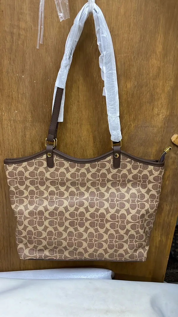 Brown_Pu_Leather_Textured_Tote_Bag_For_Women
