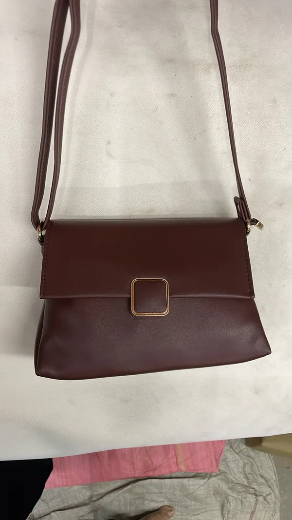 Brown_Pu_Leather_Structured_Crossbody_Bag_For_Women