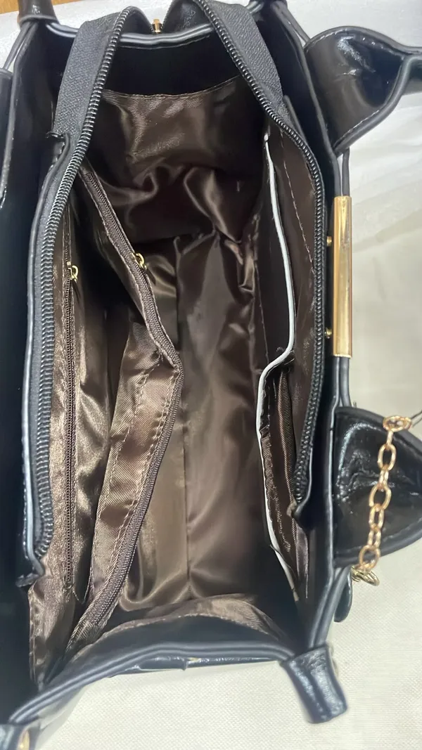 Black_Pu_Leather_Structured_Handbag_For_Women