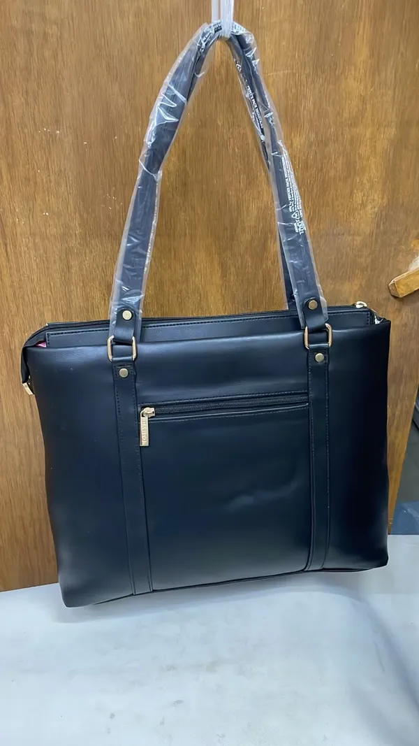 Black_Pu_Leather_Smooth_Finish_Tote_Bag_For_Women