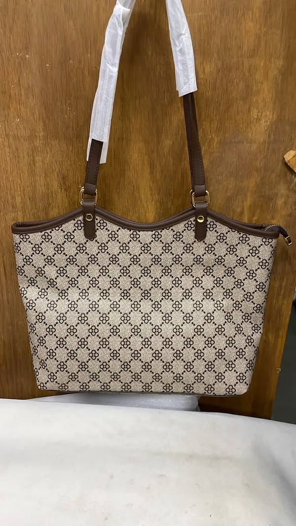 Beige_Pu_Leather_Tote_Bag_For_Women