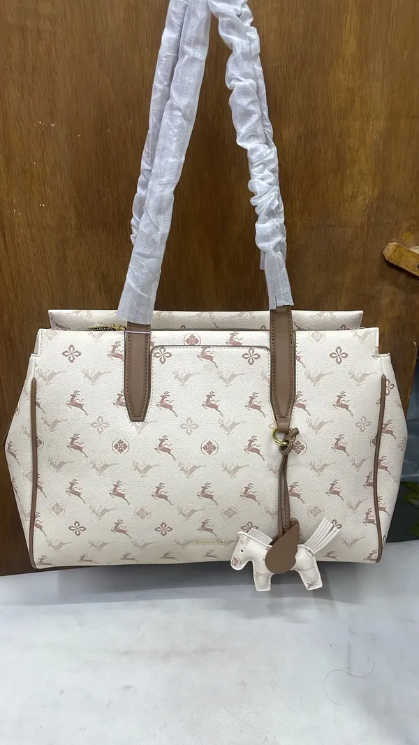 Cream_Pu_Leather_Printed_Tote_Bag_For_Women