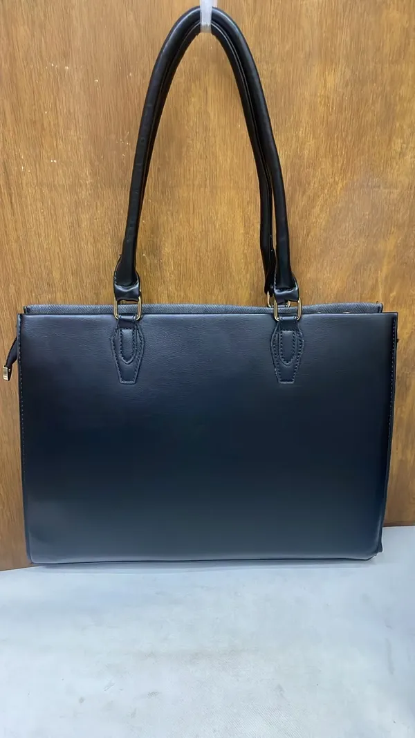 Grey_Pu_Leather_Structured_Tote_Bag_For_Women