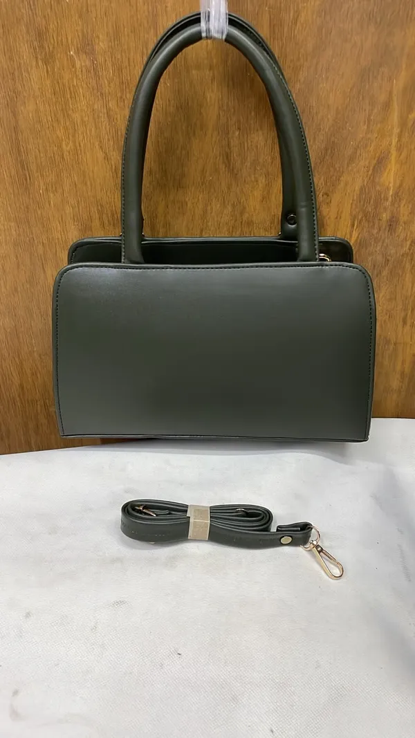 Black_Pu_Leather_Structured_Handbag_For_Women