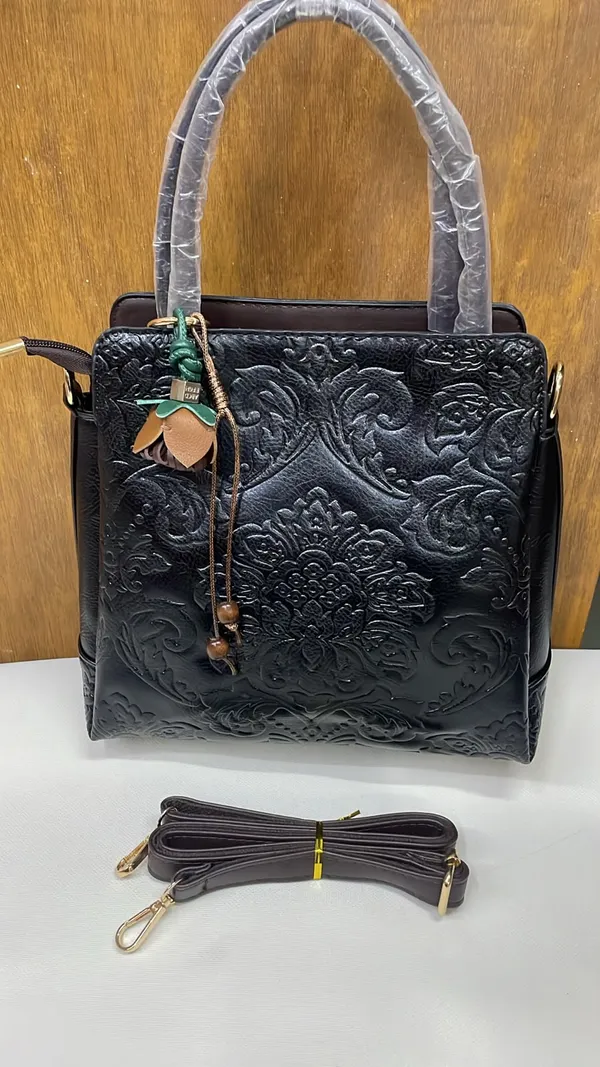 Black_Pu_Leather_Embossed_Tote_Bag_For_Women