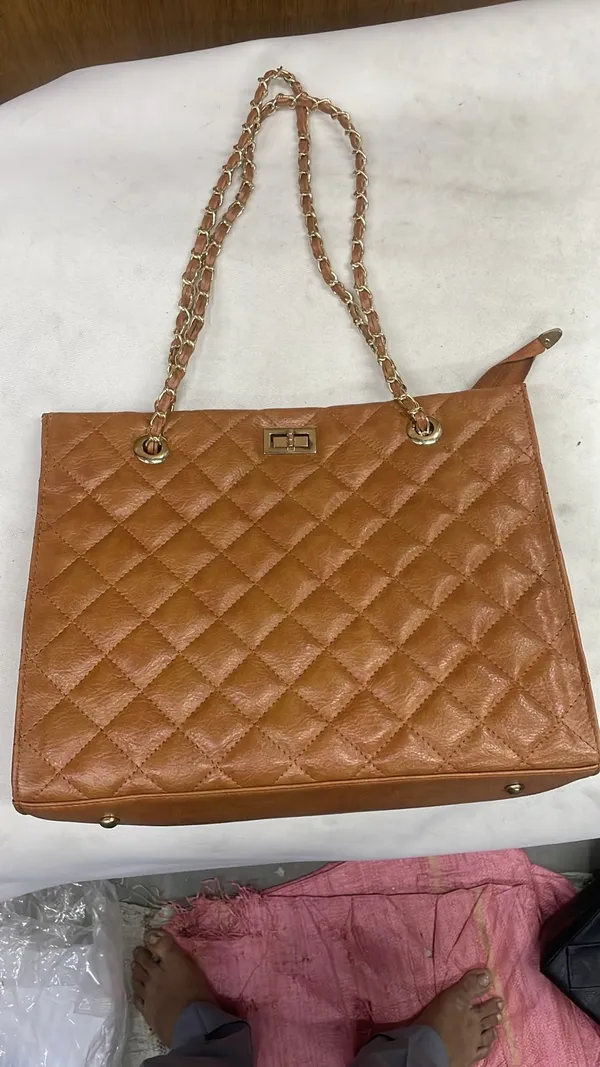 Brown_Quilted_Chain_Handle_Shoulder_Bag_for_Women