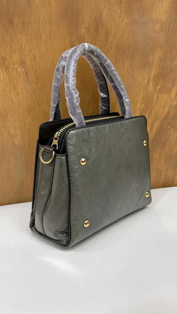 Black_Pu_Leather_Structured_Handbag_For_Women