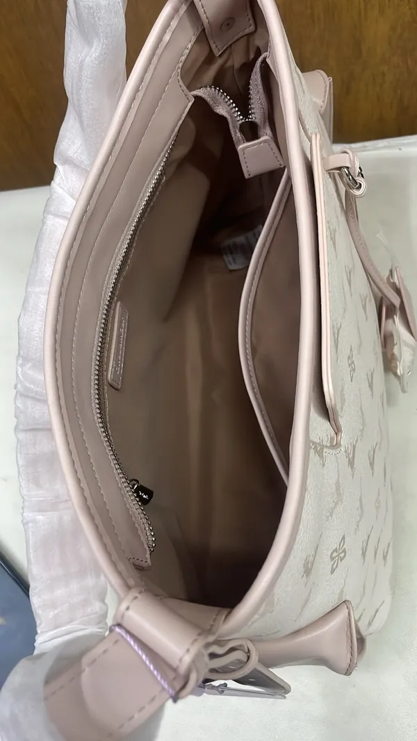 Cream_Pu_Leather_Shoulder_Bag_For_Women