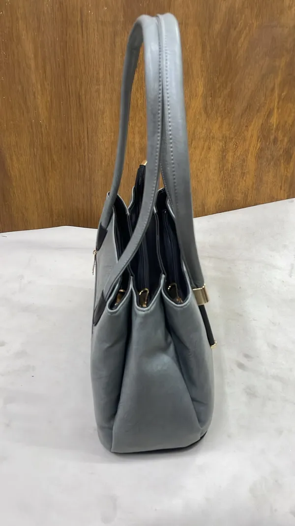 Grey_Pu_Leather_Textured_Structured_Tote_Bag_For_Women