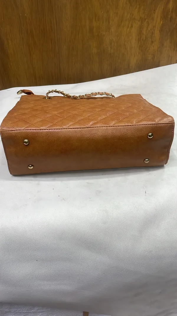 Brown_Quilted_Chain_Handle_Shoulder_Bag_for_Women